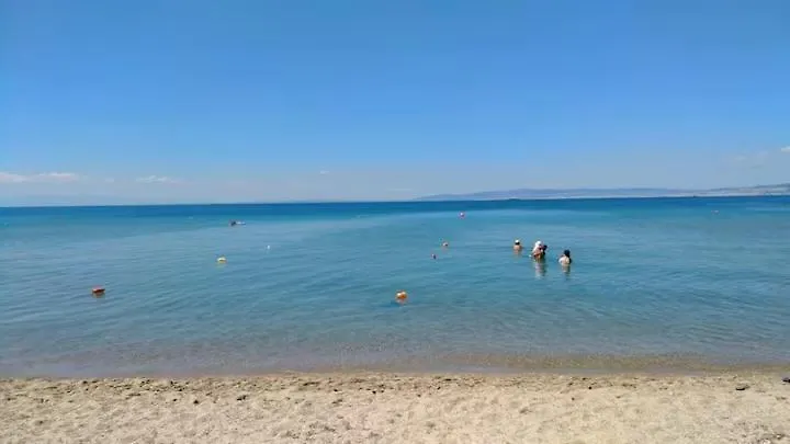 Apartment Villa Maira 2, Amazing Family Apartment, 3 Bedrooms, Swimming Pool, 150M To Beach Peraia